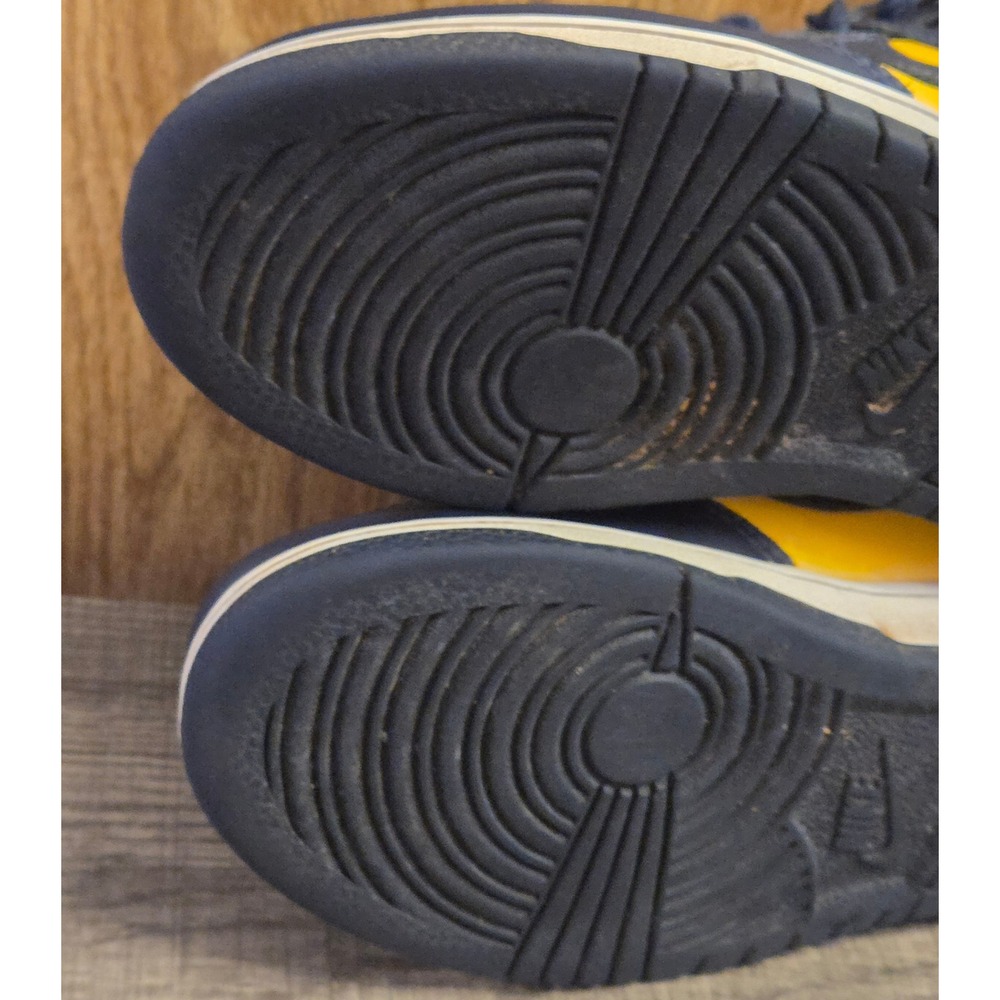 Nike Dunk Low Athletic Shoes Michigan Youth Size 1Y Blue Yellow - Picture 8 of 12